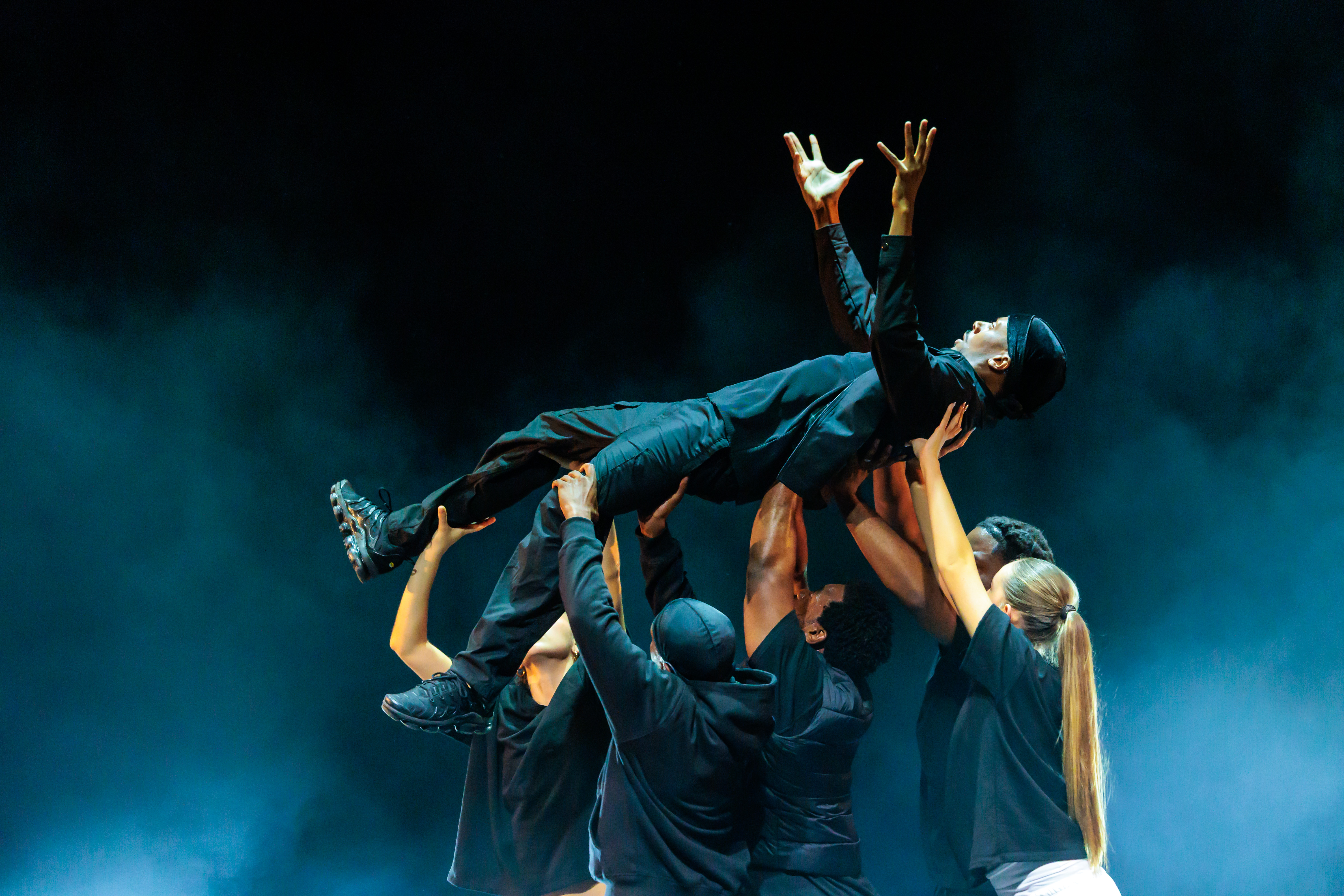 Associate Artists image